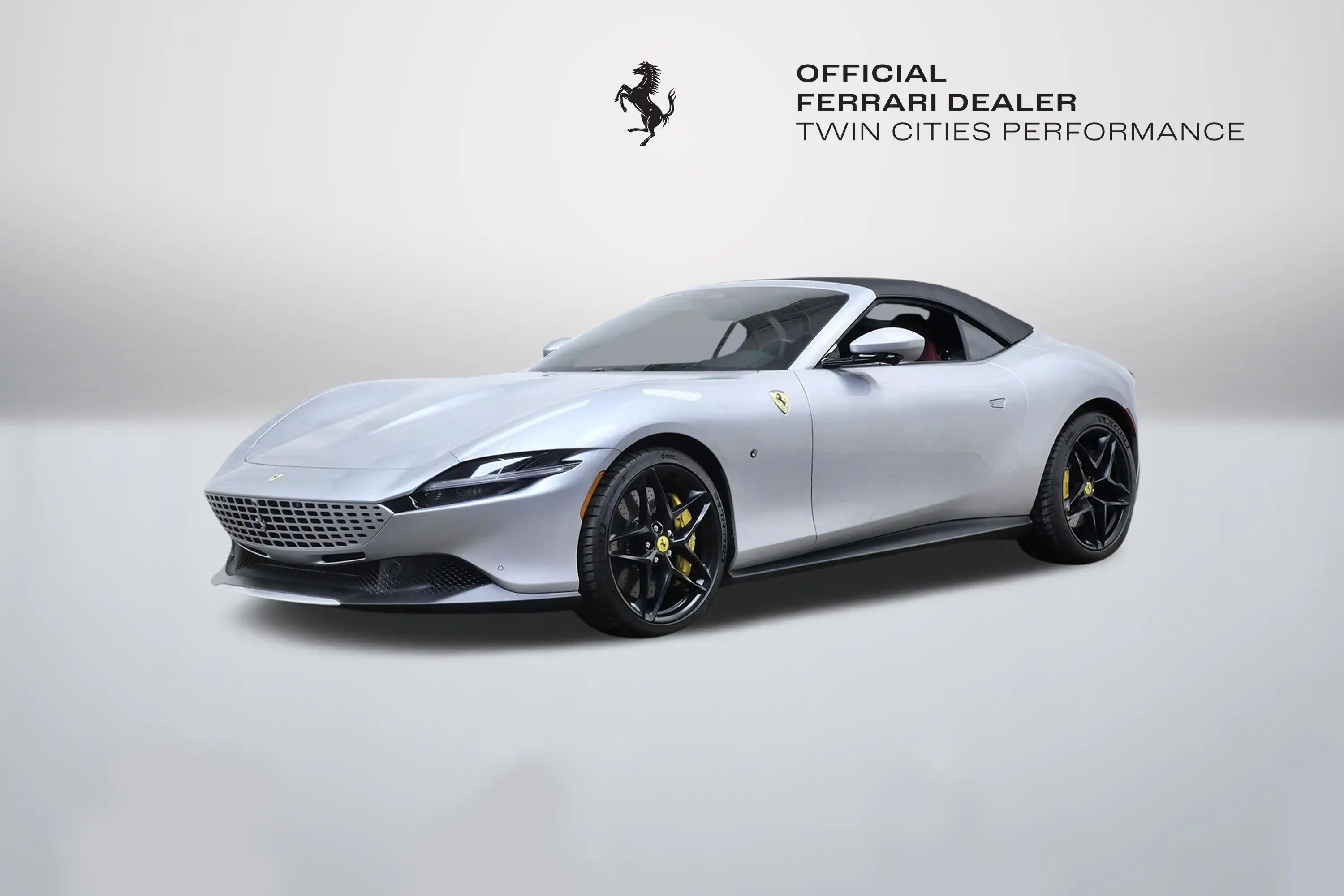 2025 Ferrari Roma Spider's photo