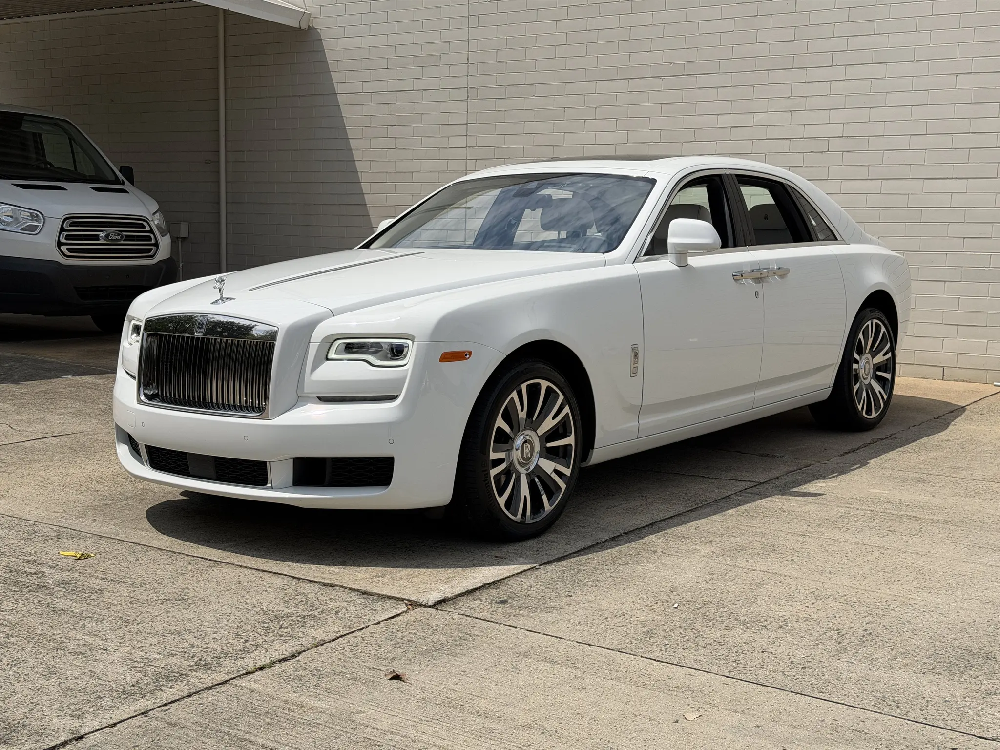 2018 Rolls-Royce Ghost Base photo 3