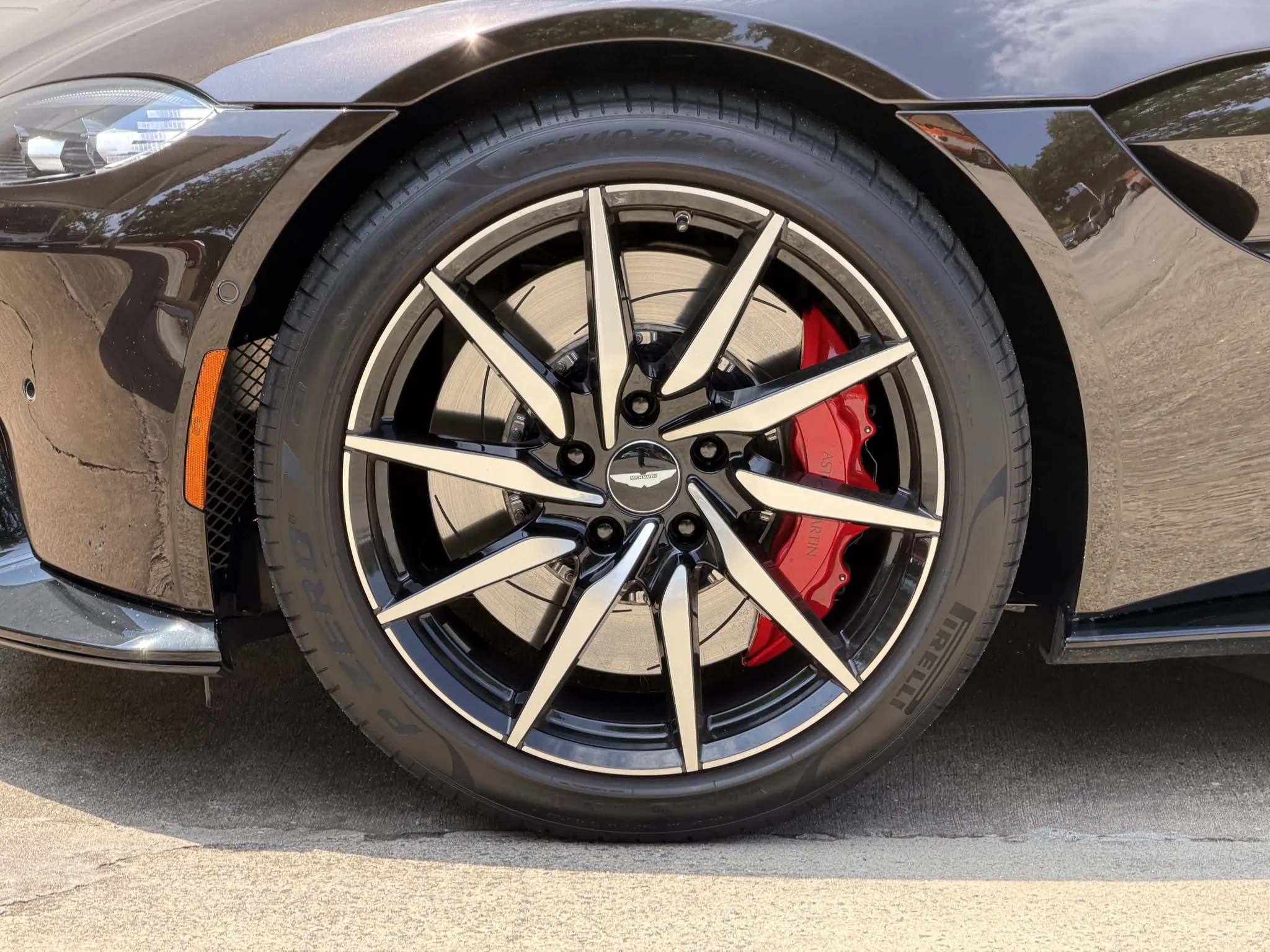 2020 Aston Martin Vantage 4.0 V8 photo 4