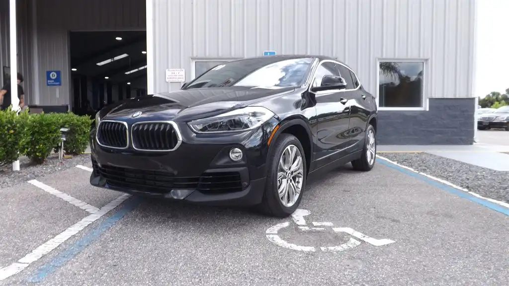 2020 BMW X2 sDrive28i's photo