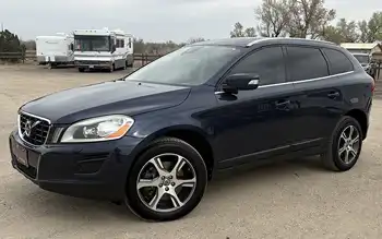 2013 Volvo XC60 T6 AWD Auto's photo