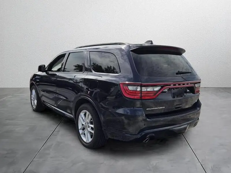 2024 Dodge Durango R/T Plus RWD photo 4