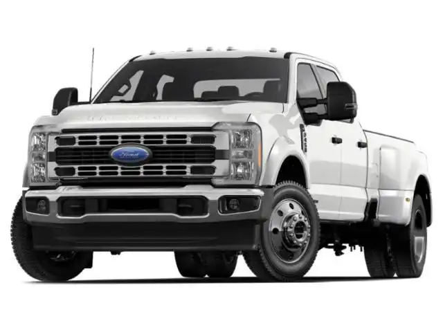 2023 Ford F-450 XLT 4WD Crew Cab DRW 8' Box's photo