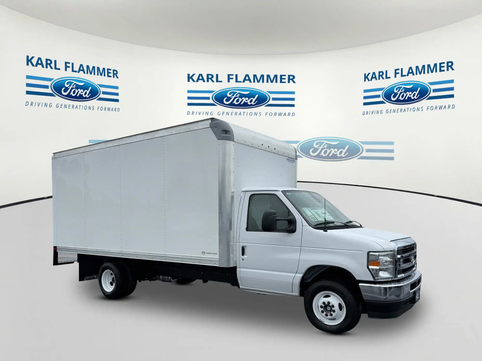 2026 Ford E-Series DRW E-450 Super Duty 176 in WB's photo