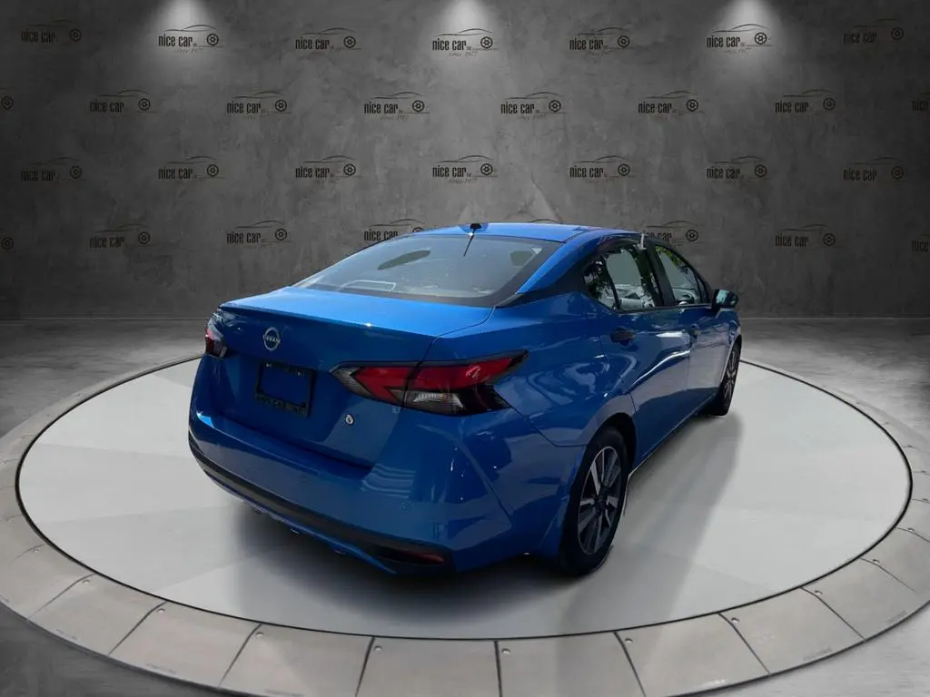 2023 Nissan Versa 1.6 S CVT photo 3