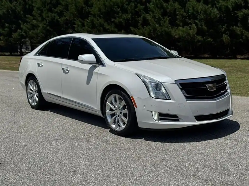 2017 Cadillac XTS 3.6L Luxury FWD's photo
