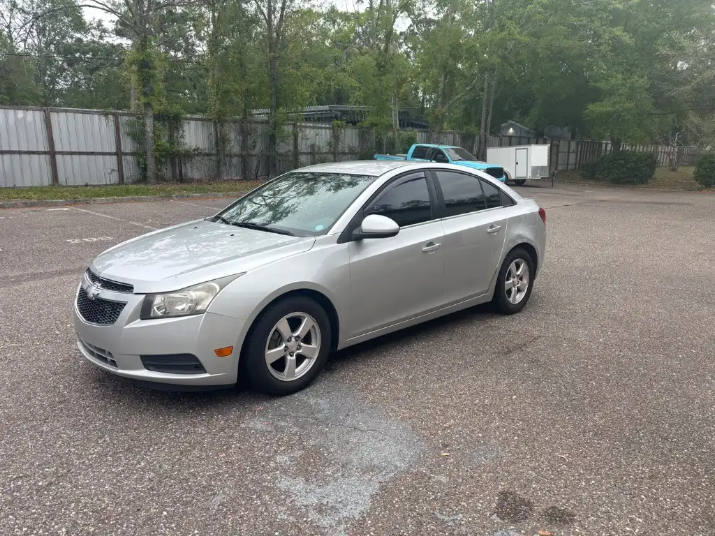2013 Chevrolet Cruze 1LT Auto's photo
