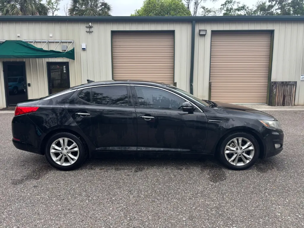 2013 Kia Optima EX AT photo 4