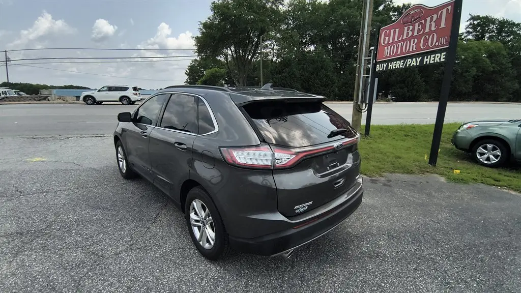 2017 Ford Edge SEL photo 3