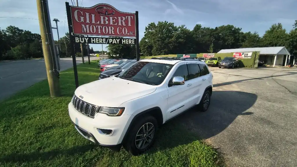 2017 Jeep Grand Cherokee Limited's photo
