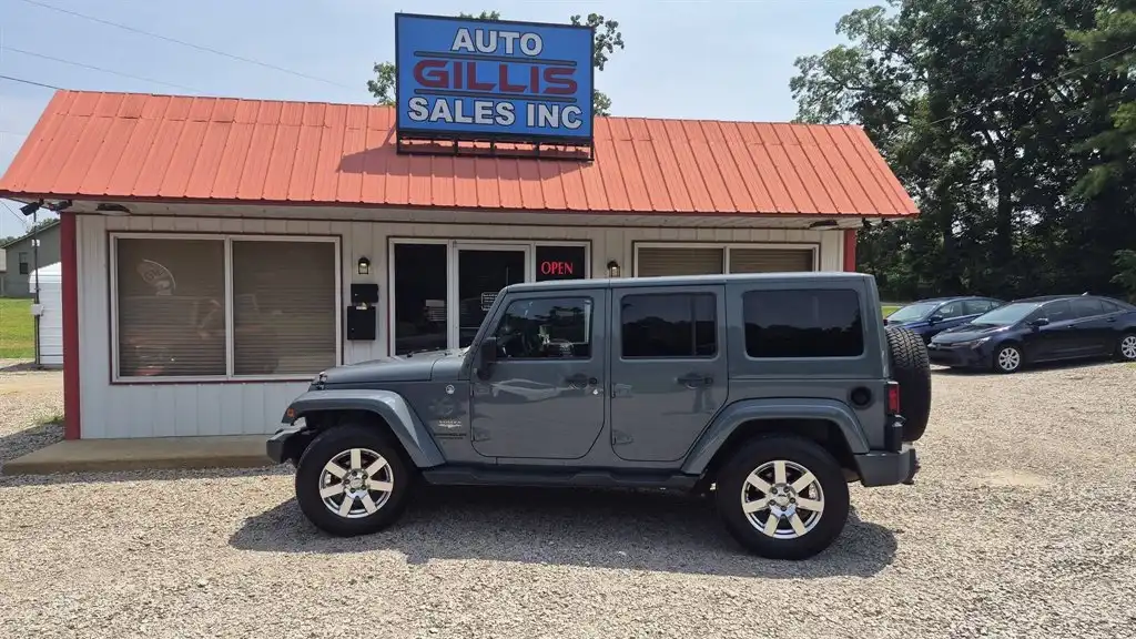 2015 Jeep Wrangler Sahara's photo