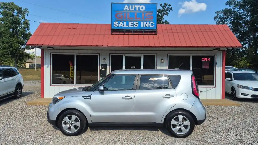 2017 Kia Soul 1.6 Base 6AT's photo