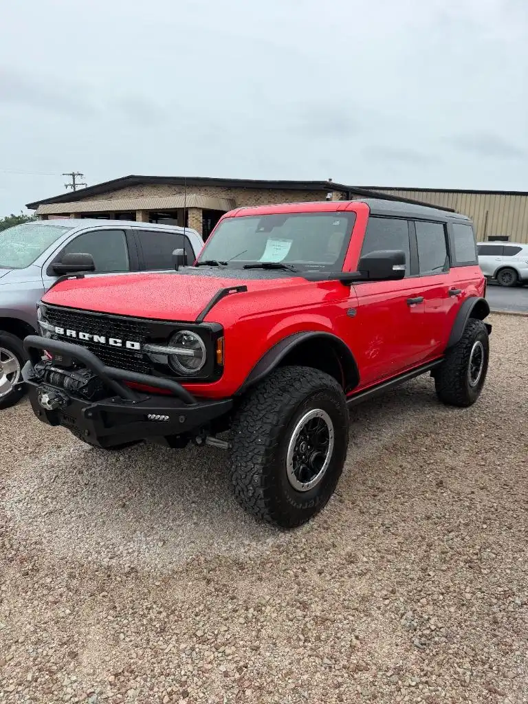 2022 Ford Bronco Wildtrak 4x4's photo
