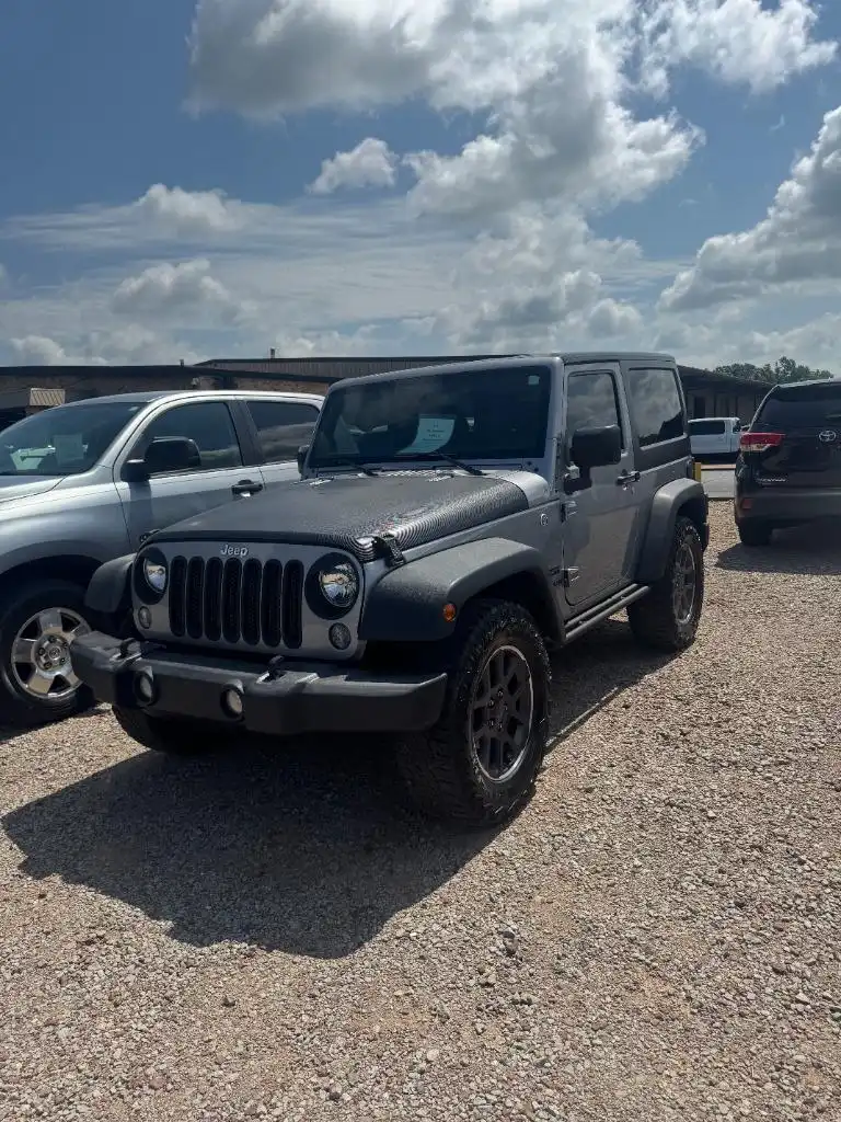 2016 Jeep Wrangler Sport's photo