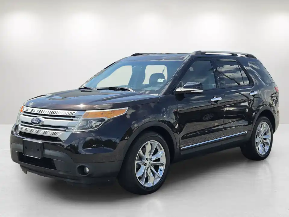 2013 Ford Explorer XLT's photo