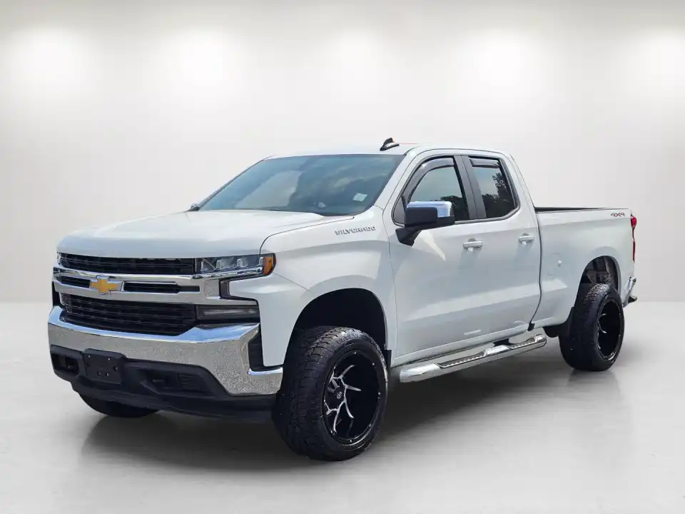 2019 Chevrolet Silverado 1500 LT 4X4 Double Cab Std Box's photo
