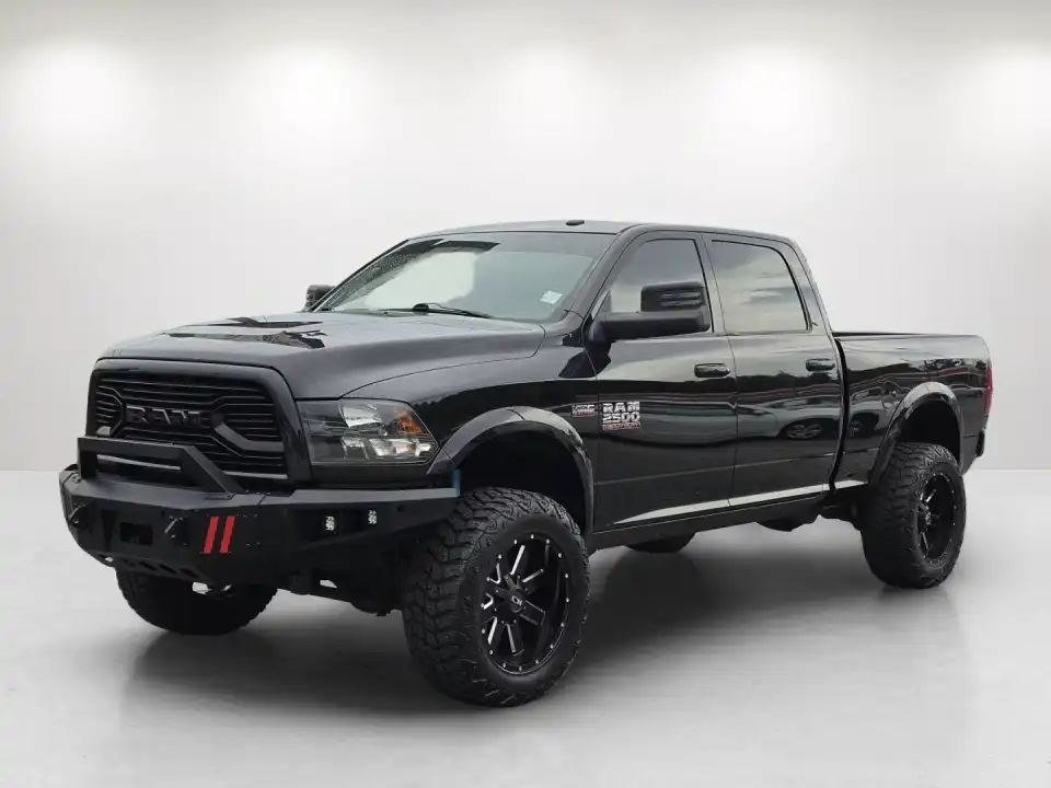2018 RAM 2500 Big Horn 4X4 Crew Cab SWB's photo
