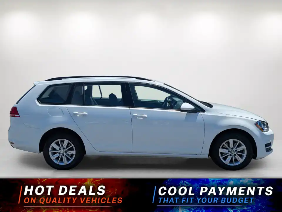 2015 Volkswagen Golf SportWagen TSI S auto's photo