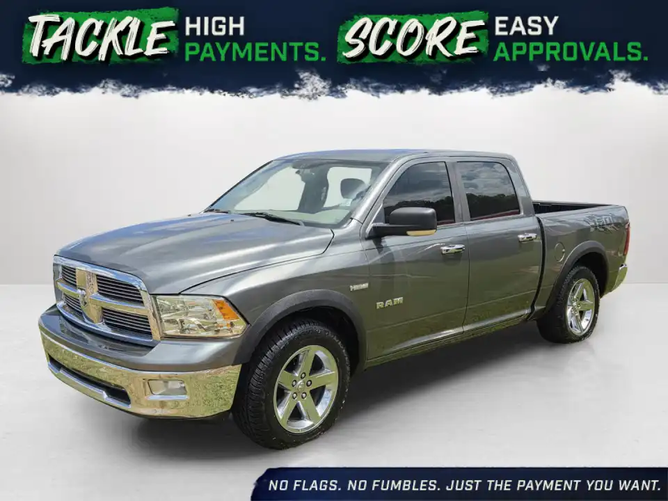 2010 RAM 1500 Sport Crew Cab's photo