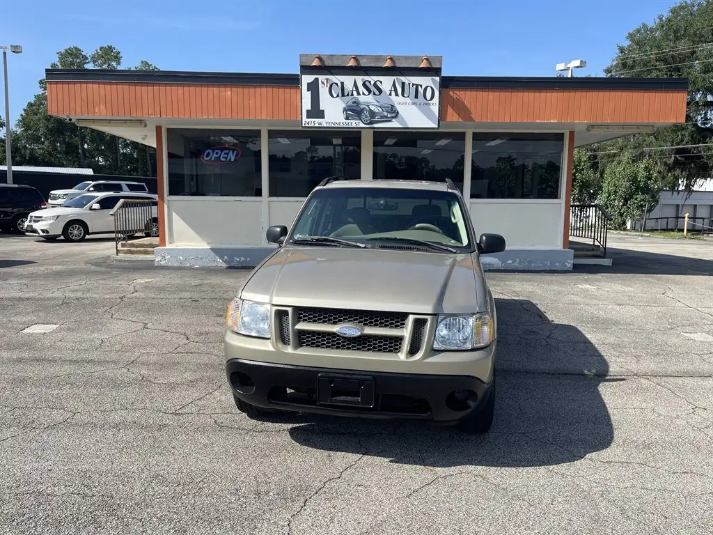2003 Ford Explorer XLT photo 1