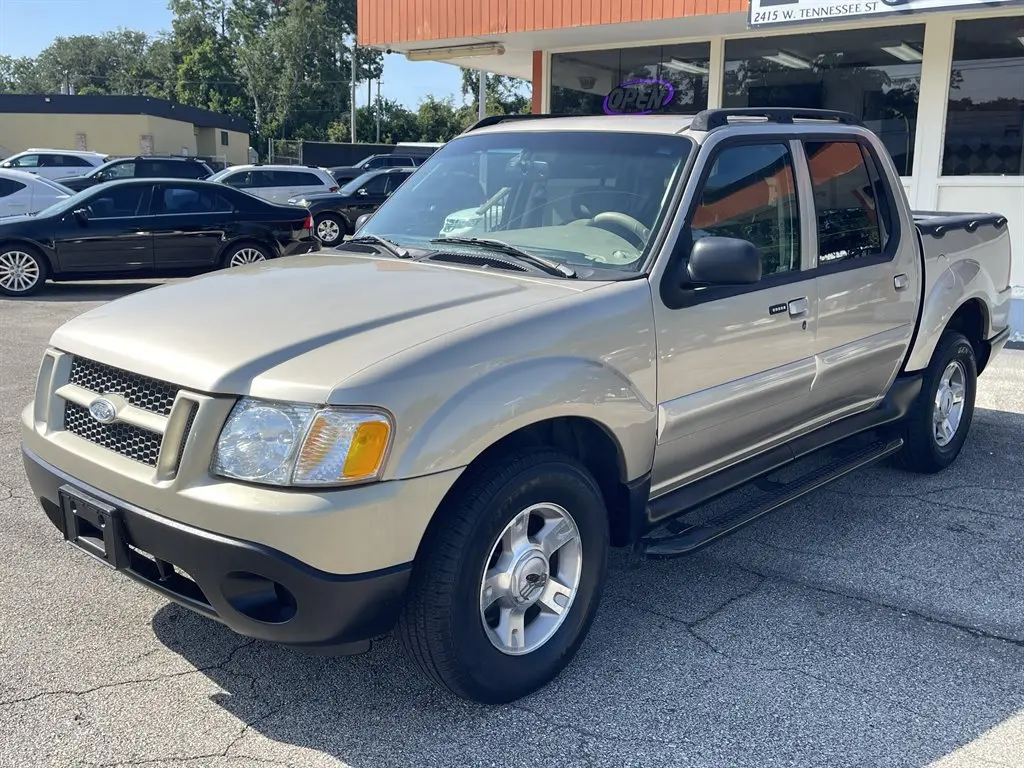 2003 Ford Explorer XLT photo 3
