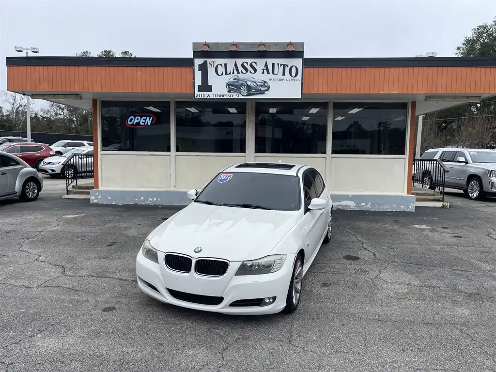 2011 BMW 3 Series 328i xDrive Sedan SULEV's photo