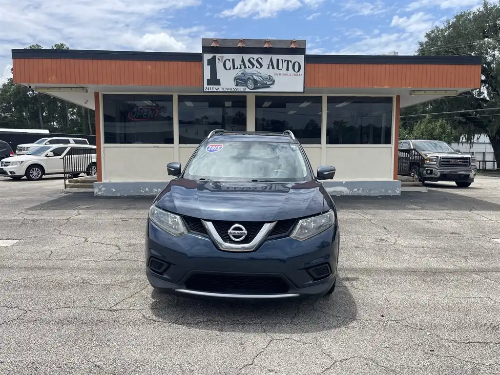 2015 Nissan Rogue SV FWD's photo