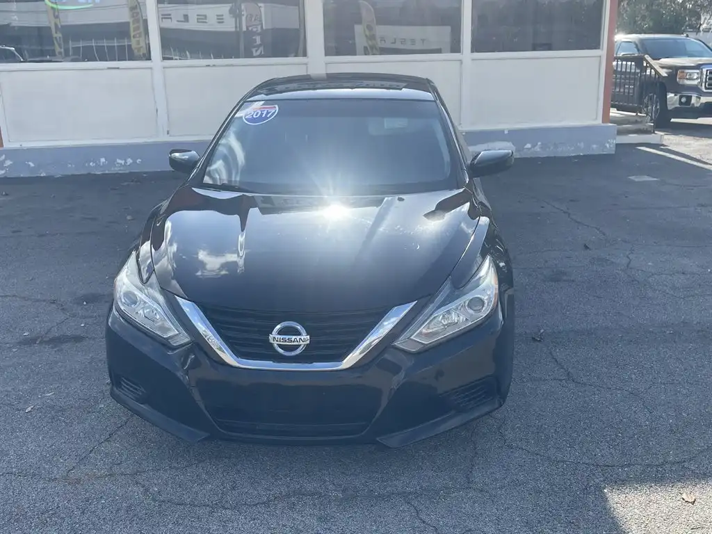 2017 Nissan Altima 2.5 S's photo