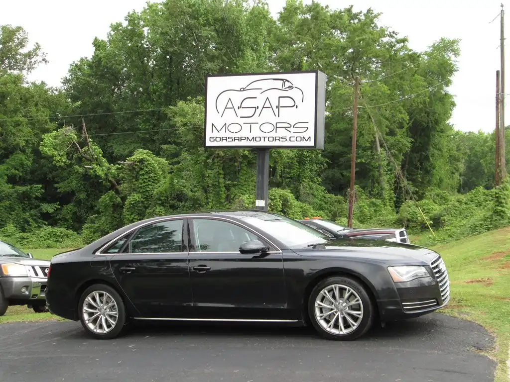 2011 Audi A8 4.2 quattro Tiptronic's photo