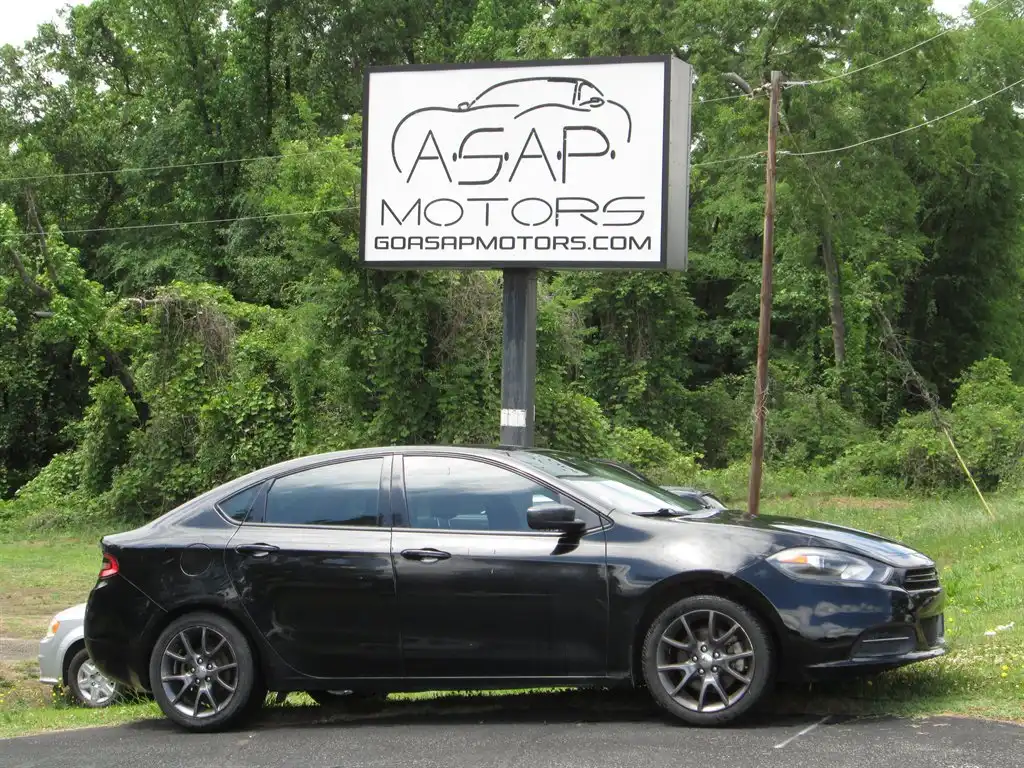 2016 Dodge Dart 2.0 SE's photo