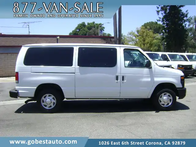 2013 Ford E-Series E-350 XL Super Duty's photo
