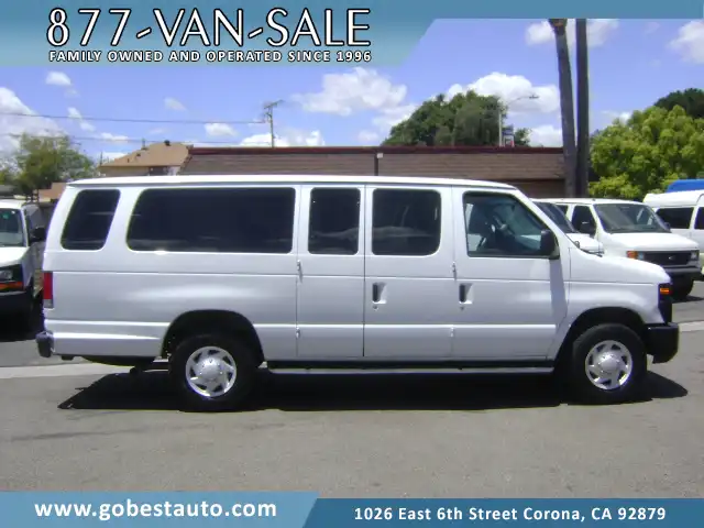 2008 Ford E-Series E-350 XLT Super Duty Extended's photo
