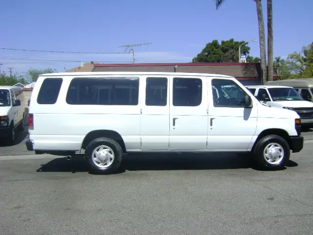 2009 Ford E-Series undefined photo 5