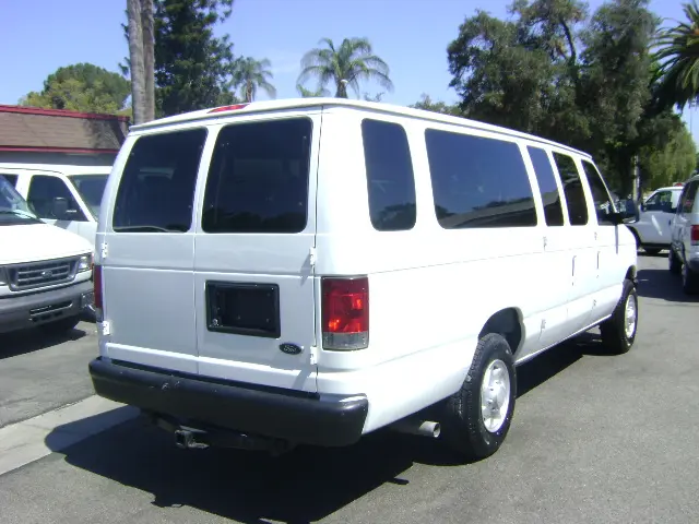 2009 Ford E-Series undefined photo 4