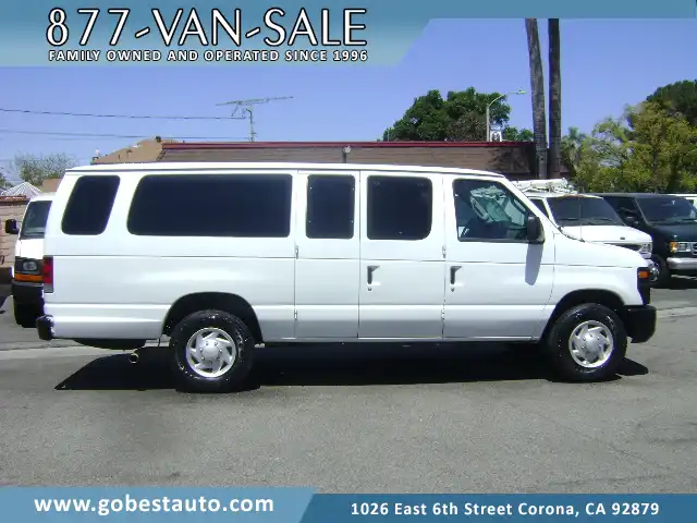 2009 Ford E-Series E-350 XL Super Duty Extended's photo