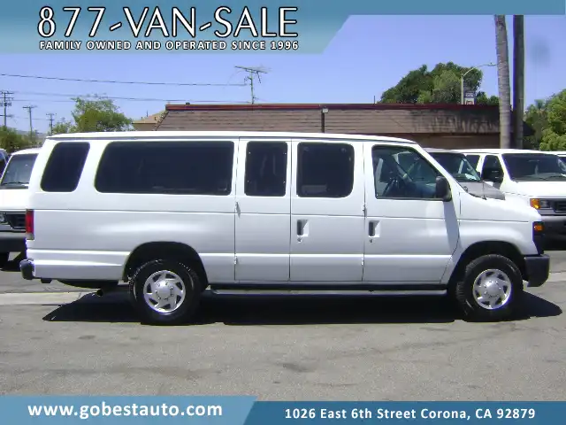 2011 Ford E-Series E-350 XLT Super Duty Extended's photo