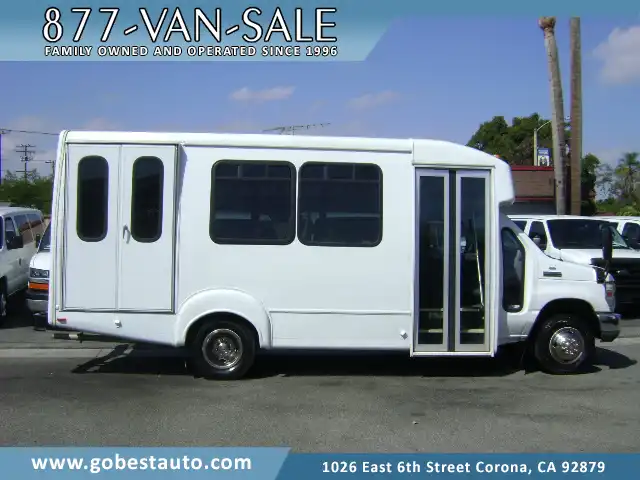 2014 Ford E-Series SRW E-350 Super Duty 138 in WB's photo