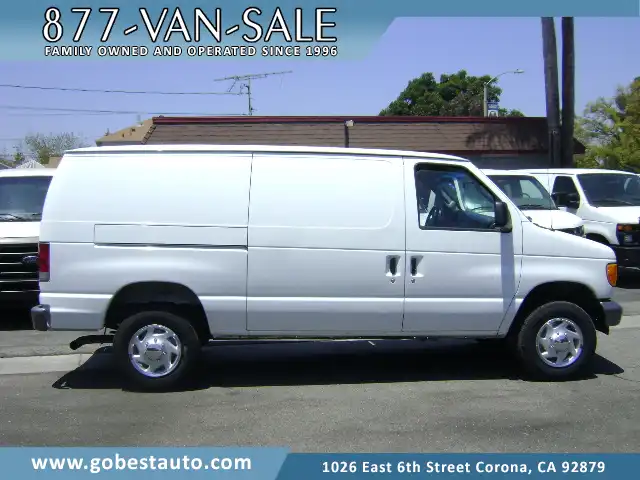 2006 Ford E-Series E-350 Super Duty's photo