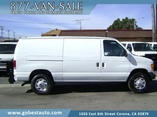 2006 Ford E-Series E-350 Super Duty's photo