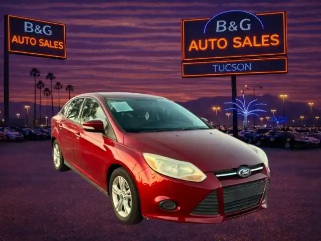 2013 Ford Focus Sedan SE's photo