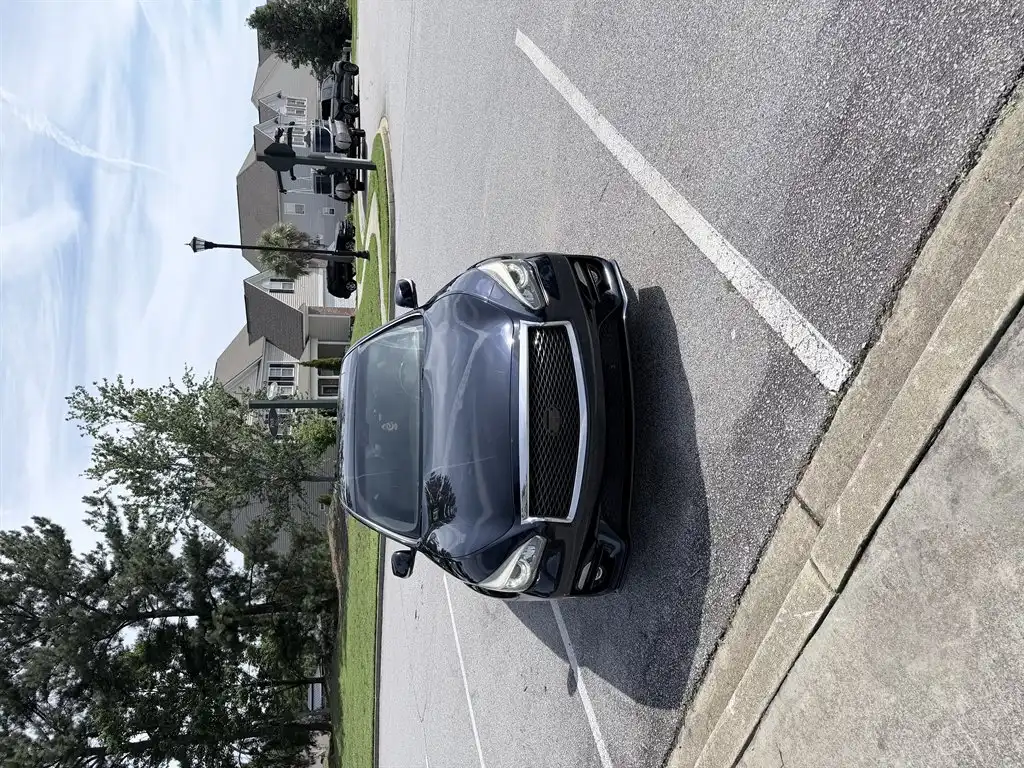 2015 INFINITI Q70 3.7's photo