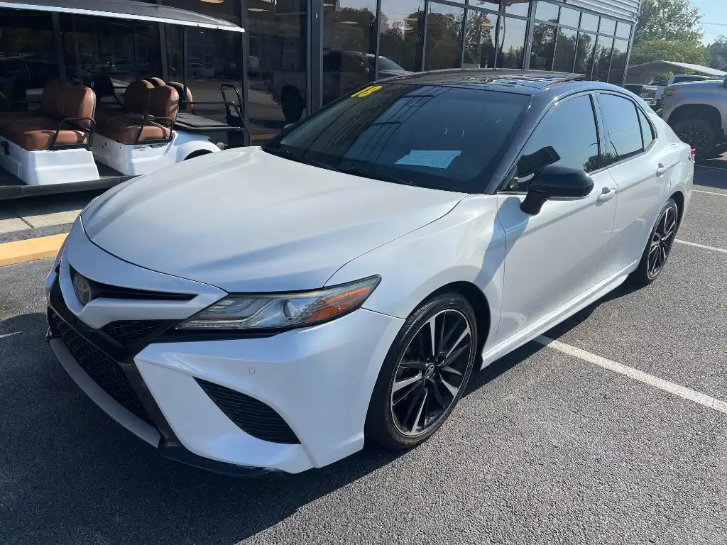 2018 Toyota Camry 2.5 Auto XSE's photo