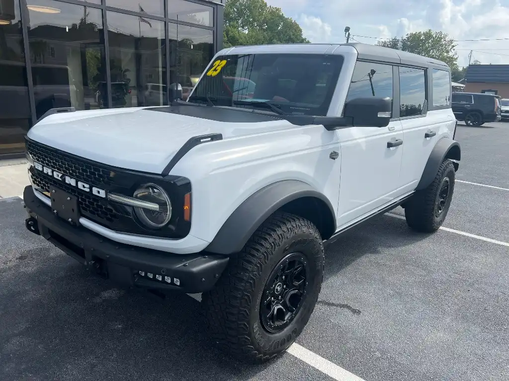 2023 Ford Bronco Wildtrak 4WD's photo