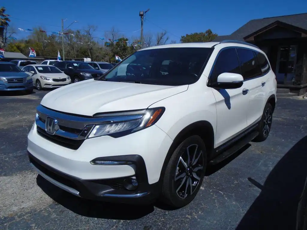 2019 Honda Pilot 4WD Elite's photo