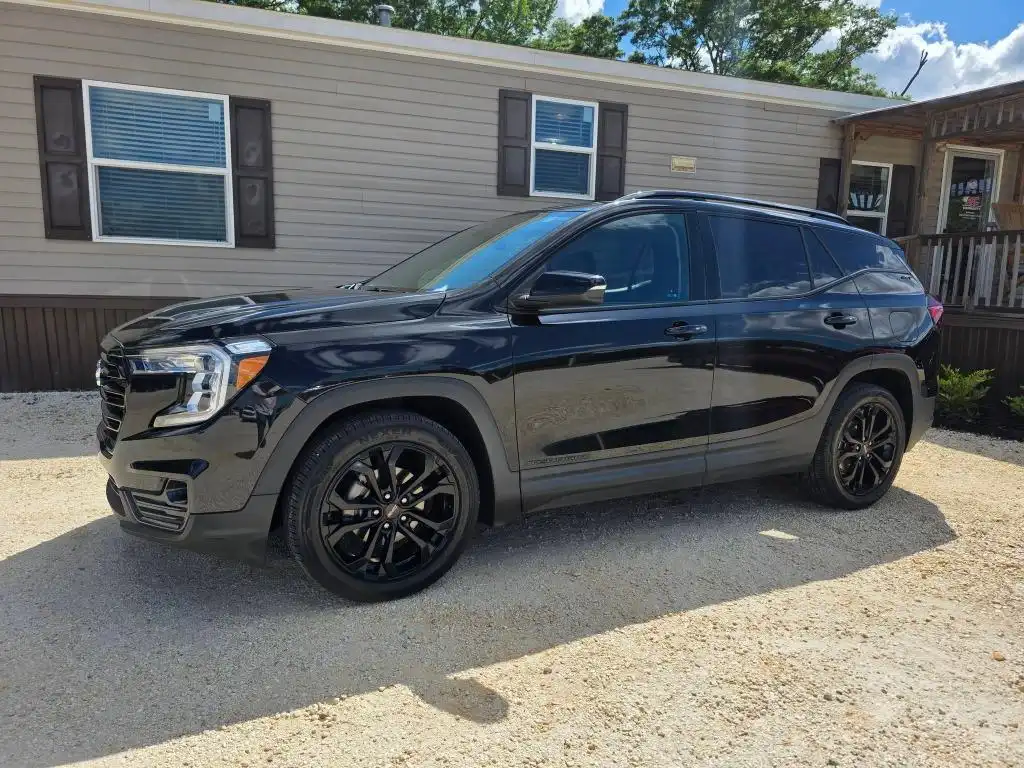 2022 GMC Terrain SLT FWD's photo
