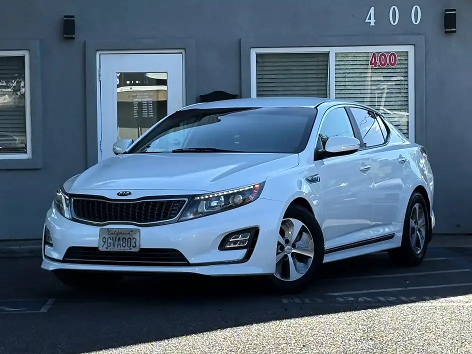2016 Kia Optima EX Hybrid's photo
