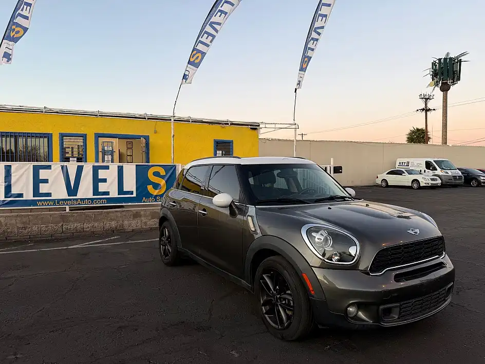 2012 MINI Countryman Countryman S's photo