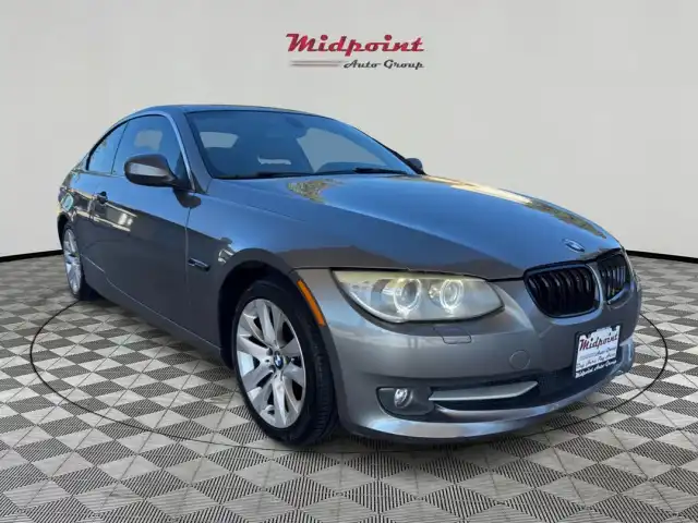 2011 BMW 3 Series 328i Coupe's photo