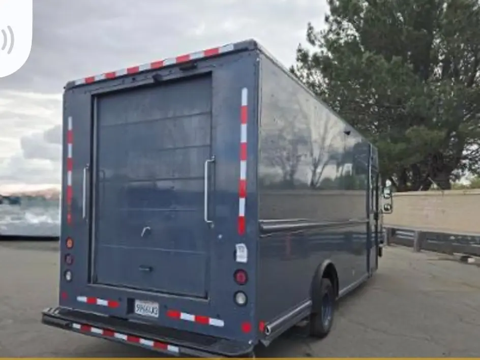 2019 Ford E-Series undefined photo 4
