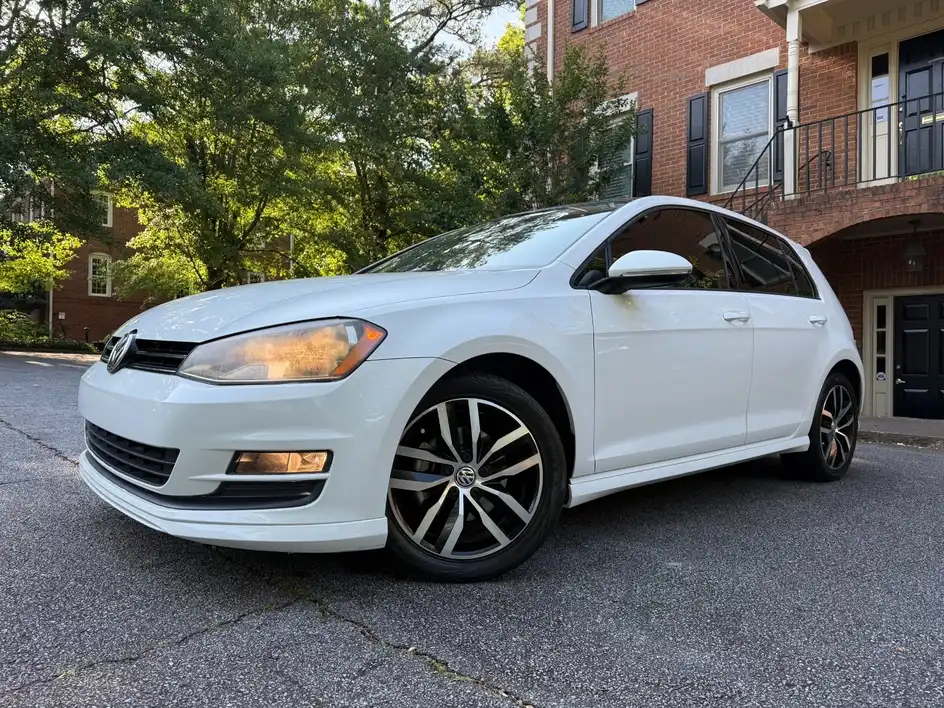 2015 Volkswagen Golf TSI S w/Sunroof 4-door Auto PZEV's photo